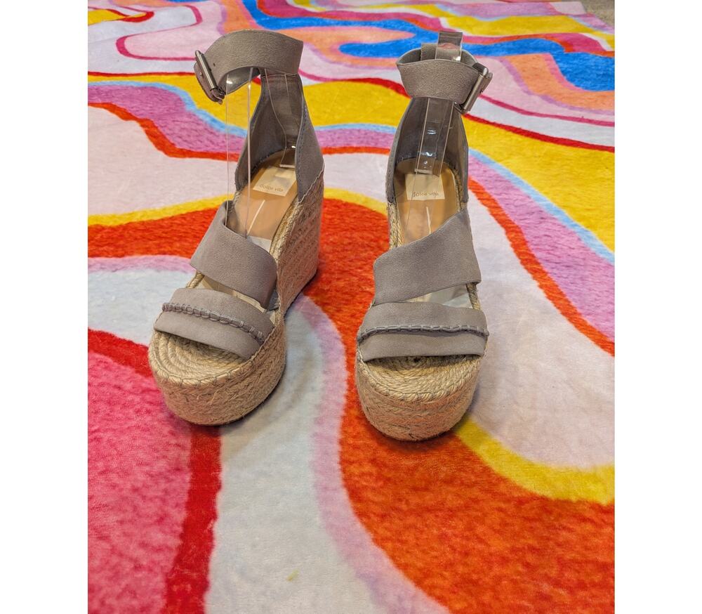 NWOB Dolce Vita Simi Wedge Sandal in Smoke women's size 7.5